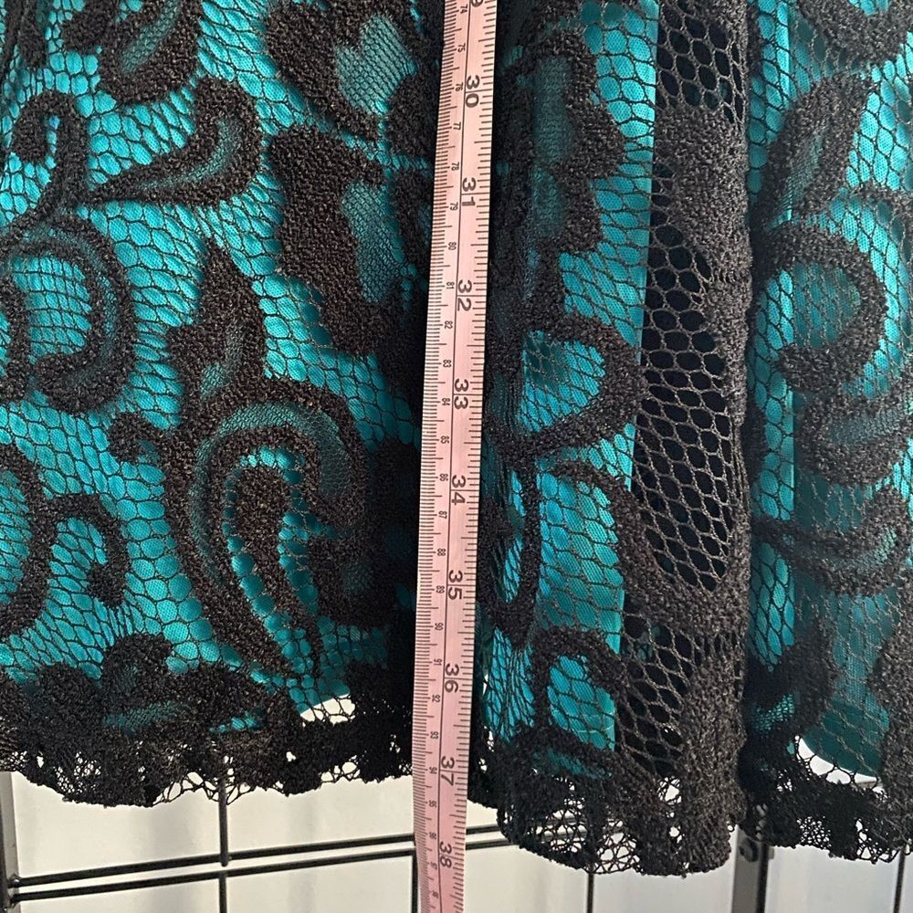 Sally USA plus size teal dress with black lace overlay EUC - Picture 9 of 10